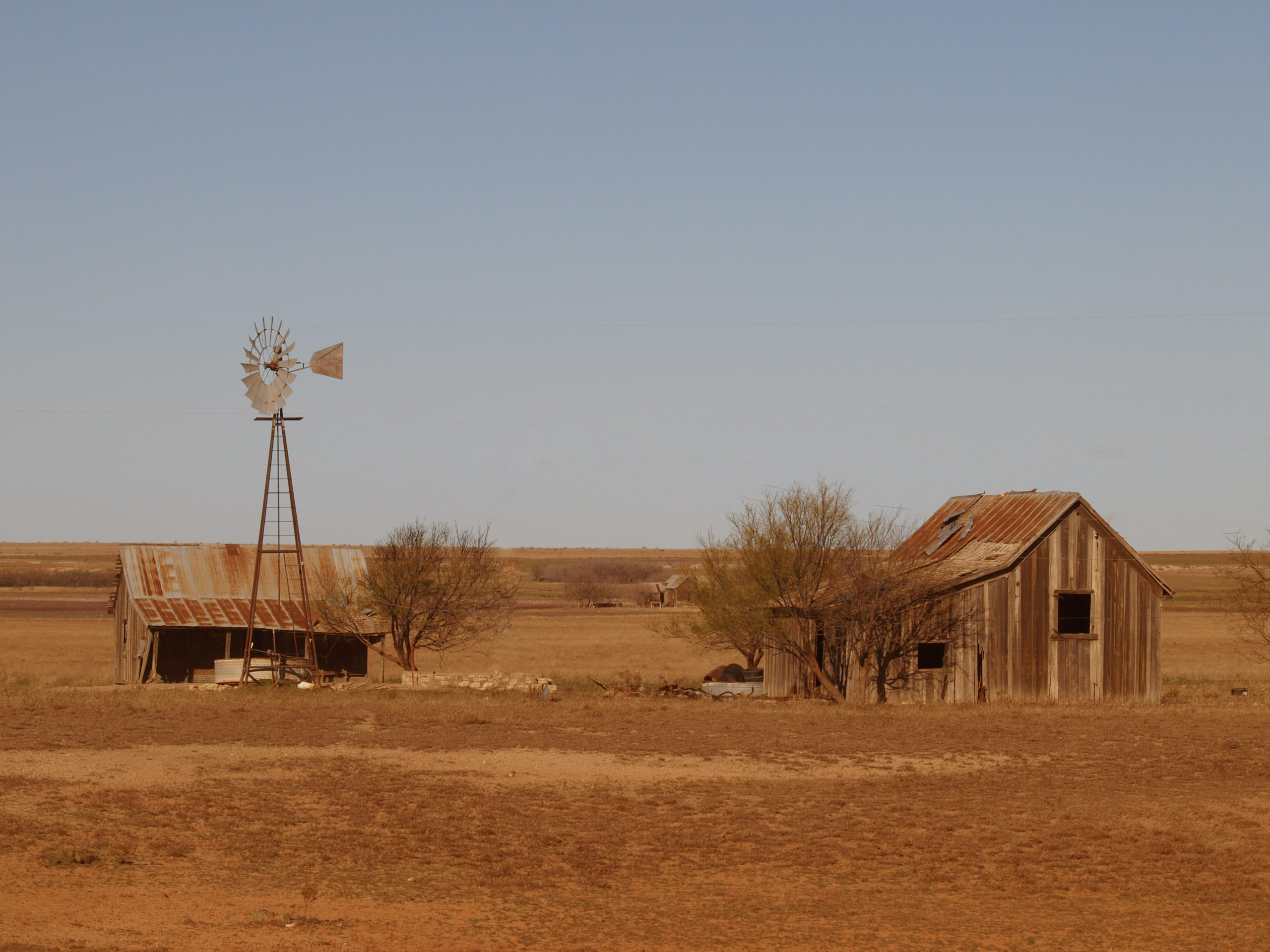 photo of a small Texas homestead