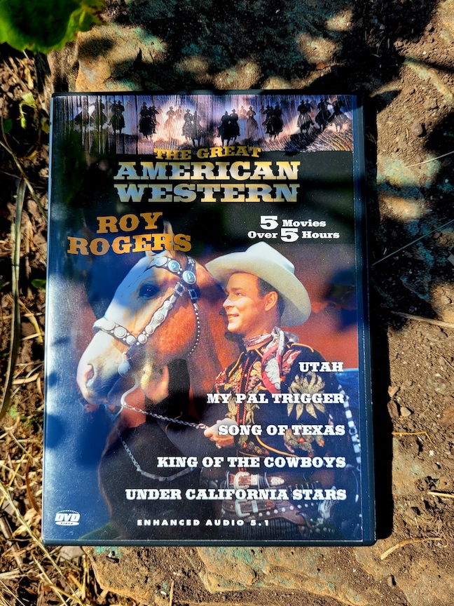photo of the Roy Rogers Western dvd set 